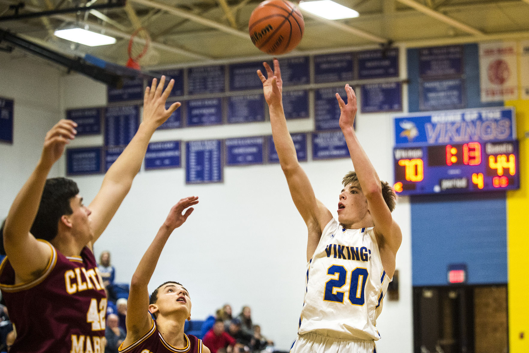 112917-blm-spt-9tvhoops